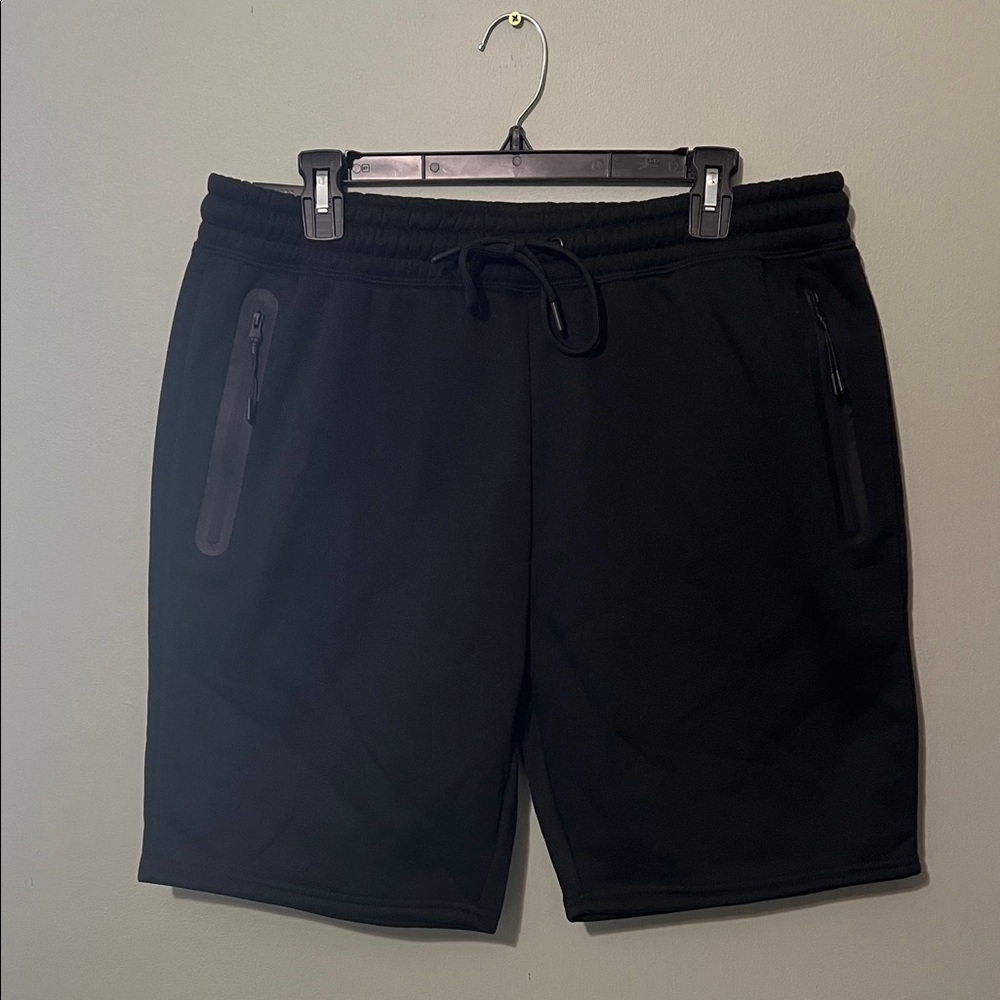 Men's Black Sweat Shorts in XL
